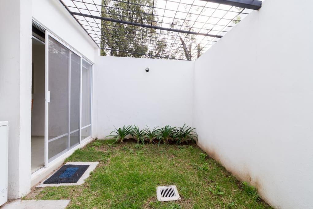 Casa Para Grupos Grandes Por El Iteso Гвадалахара Екстер'єр фото