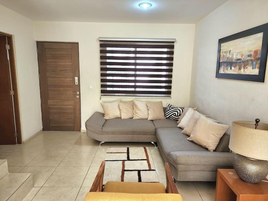 Casa Para Grupos Grandes Por El Iteso Гвадалахара Екстер'єр фото